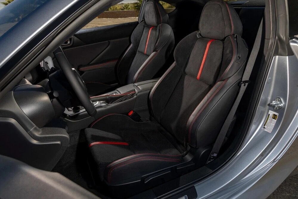 Nội thất xe Subaru BRZ 2025 - 2