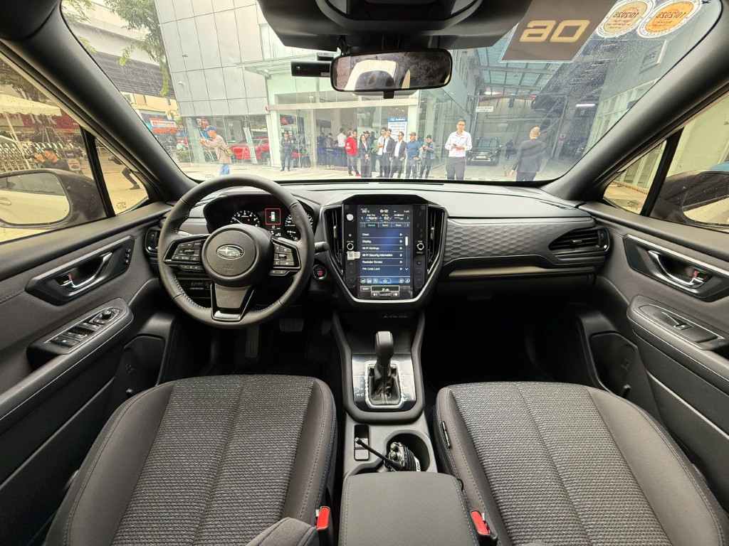 xedoisong_subaru_forester_2026_ra_mat-11.jpg (257 KB)