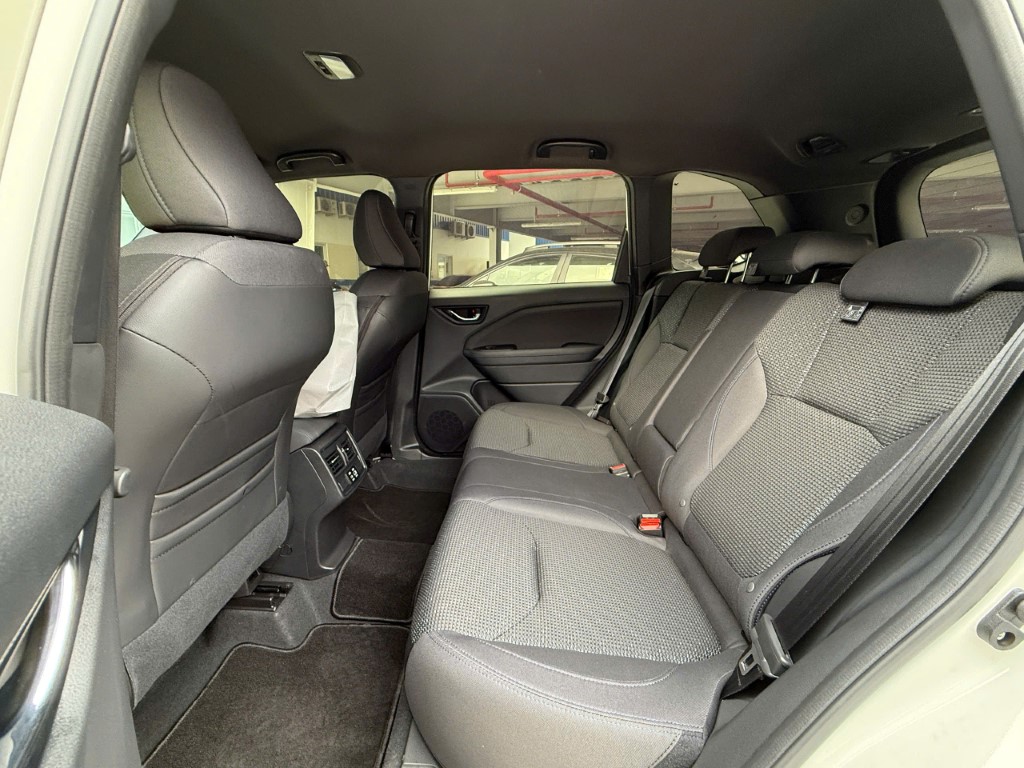 xedoisong_subaru_forester_2026_ra_mat-14.jpg (261 KB)